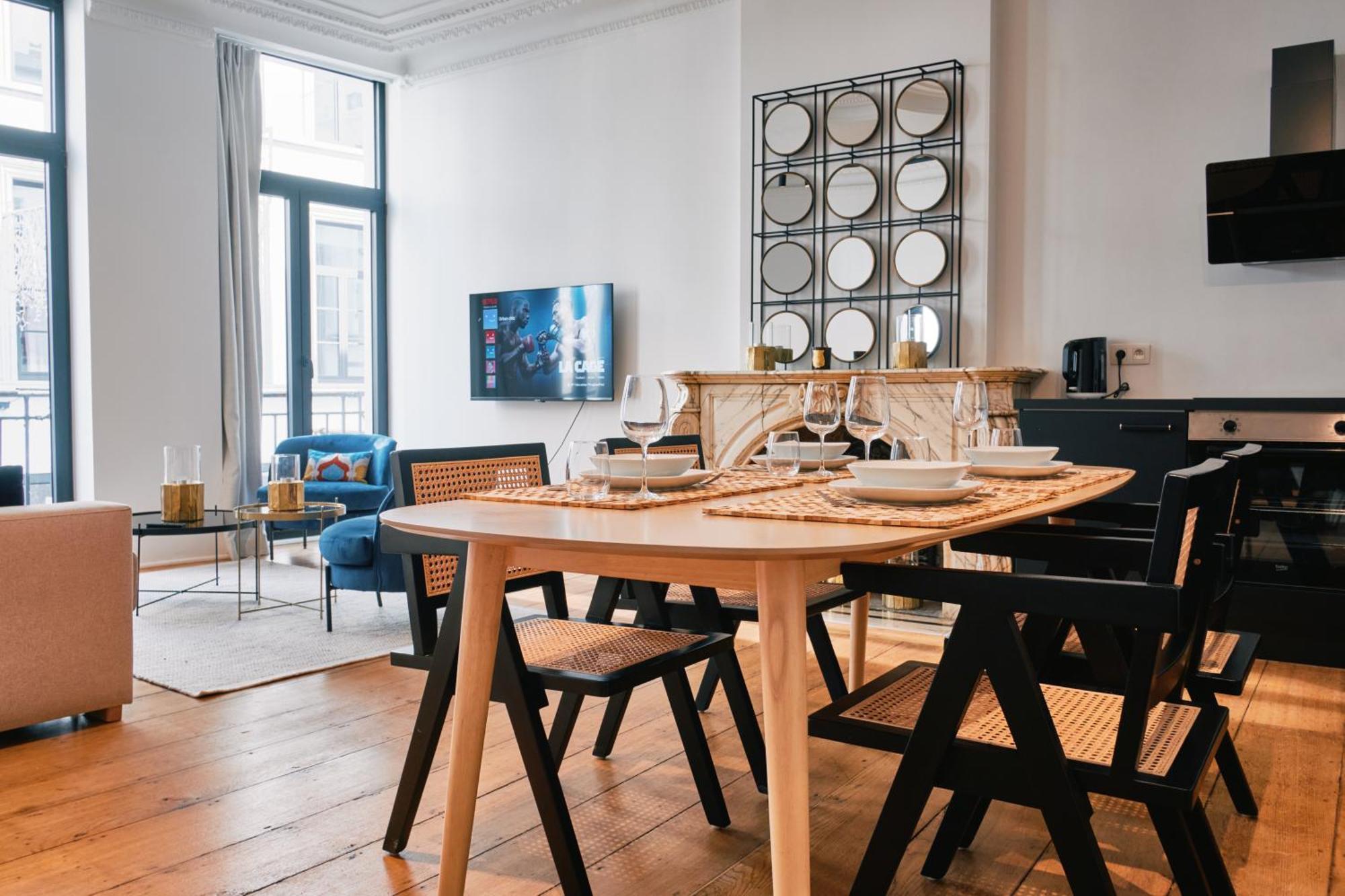 Urbanchic Appartement Elegance Hyper Centre Лиеж Екстериор снимка